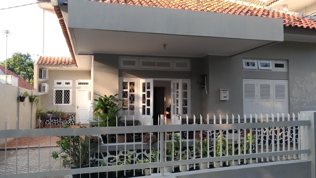 فندق تْشيريبونفي  Roemah Kesambi المظهر الخارجي الصورة